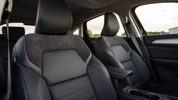 Renault Arkana 2021 seats