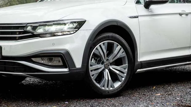 Volkswagen Passat Alltrack 2021-4