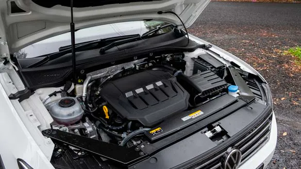 Volkswagen Passat Alltrack 2021-7