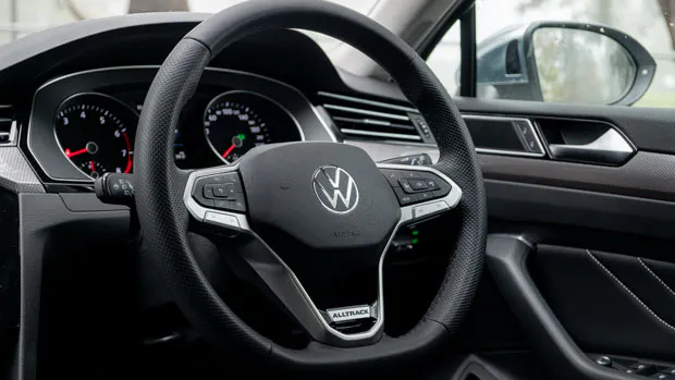 Volkswagen Passat Alltrack 2021-9