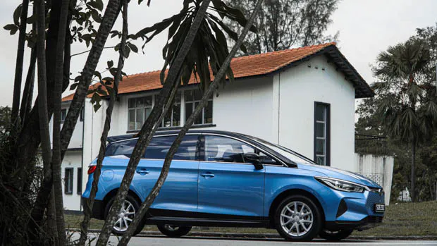 BYD e6