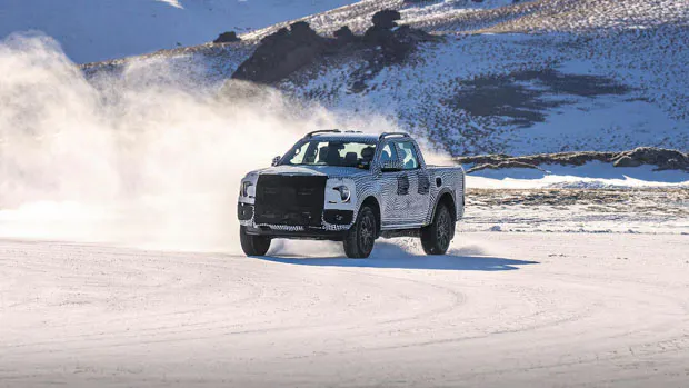 Ford Ranger 2022 camouflage ice drifting