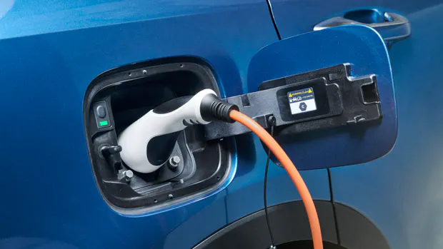 Kia Sorento PHEV 2022 plug charging