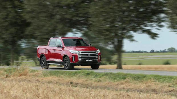Ssangyong musso driving
