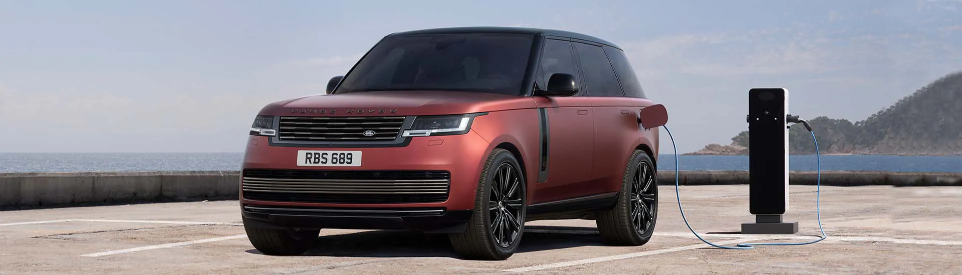 Range Rover 2022: six-cylinder plug-in hybrid to arrive late next year with up to 100km of electric range