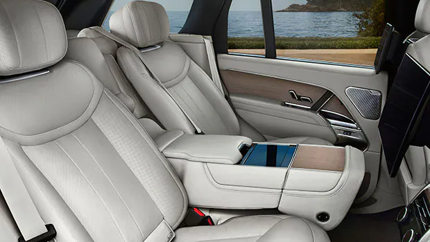 Range Rover 2022 4 seater