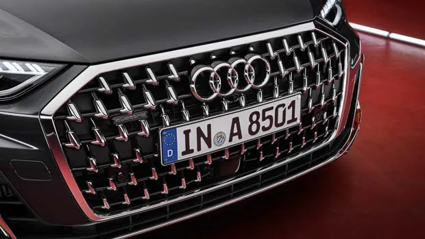 Audi A8 2022 grille