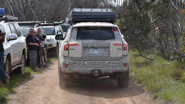 Ford Everest 2022 camo rear 3/4