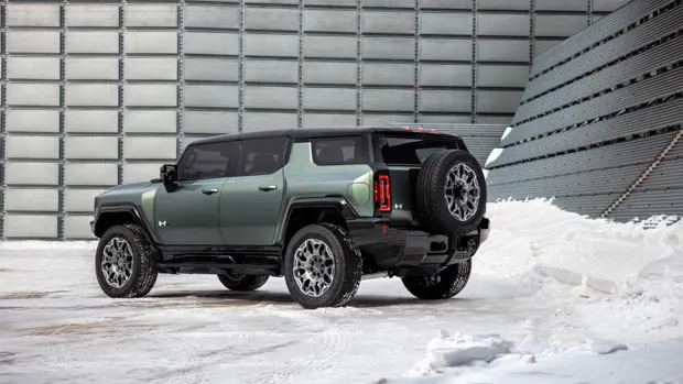 GMC Hummer EV SUV 2023: all-electric off-road SUV explained