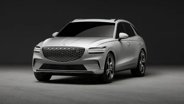 Genesis Electrified GV70 2022 white front end