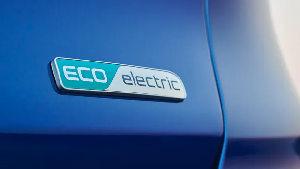 UK government cuts EV incentives and lowers threshold for electric vehicles