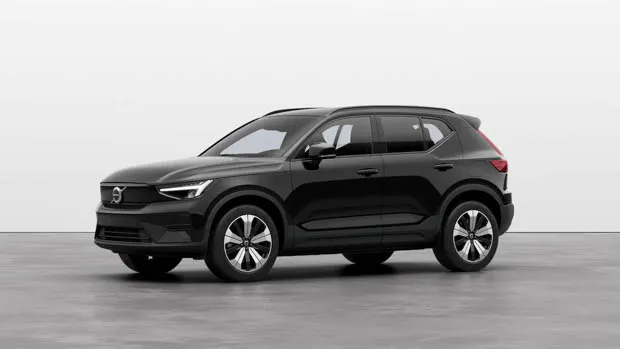 Volvo XC40 2022: mid-cycle facelift revealed ahead of launch