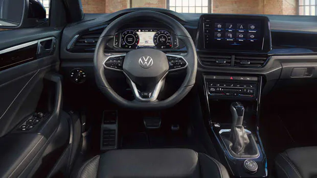 Volkswagen T-Roc standard interior