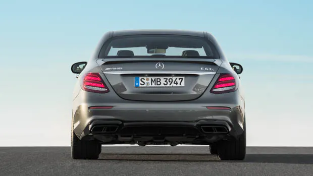 Mercedes-AMG E 63 S rear end view