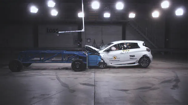 Renault Zoe scores woeful zero star Euro NCAP safety rating