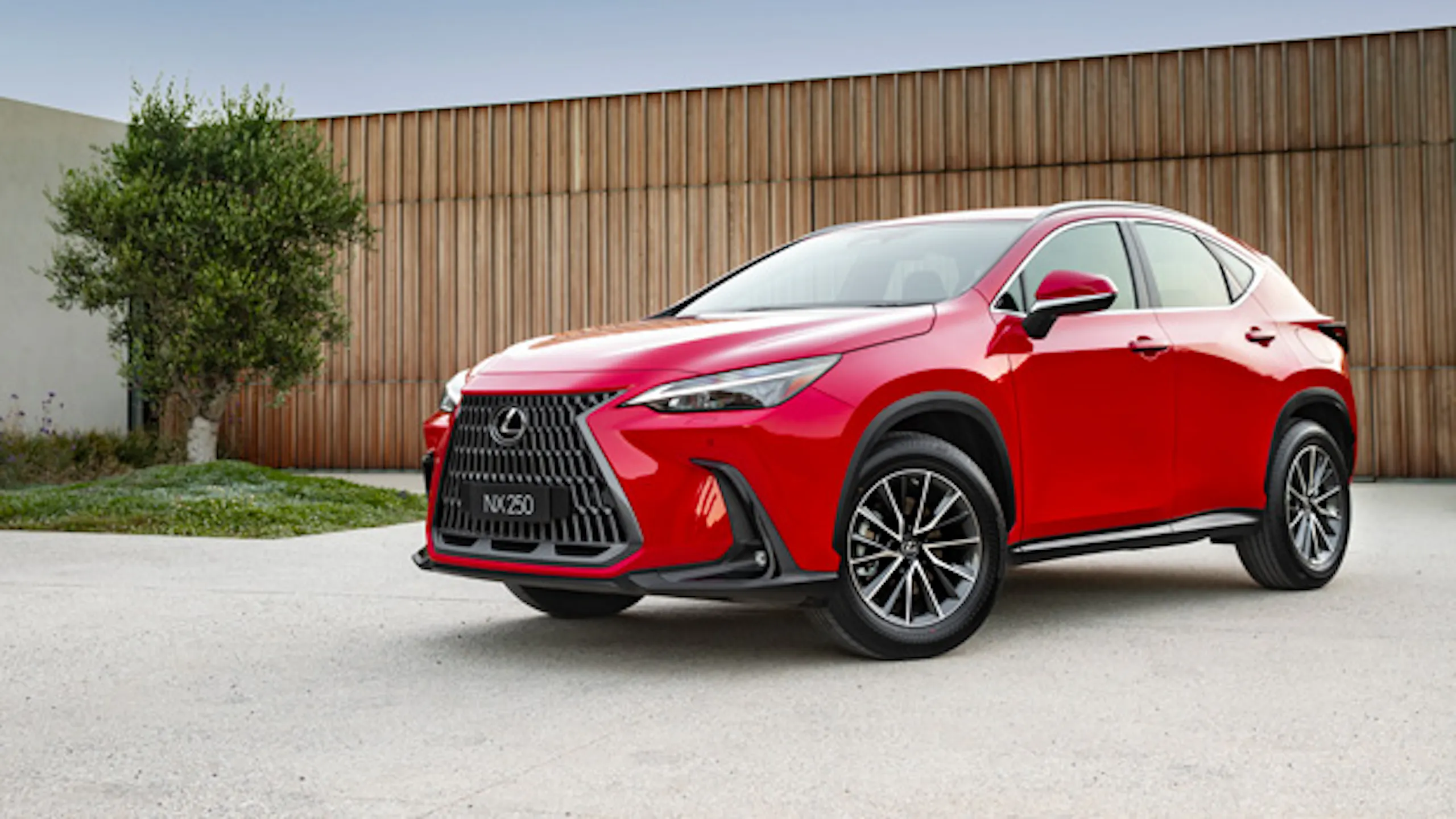 Lexus NX 2022: new app gives Australian owners remote locking and start