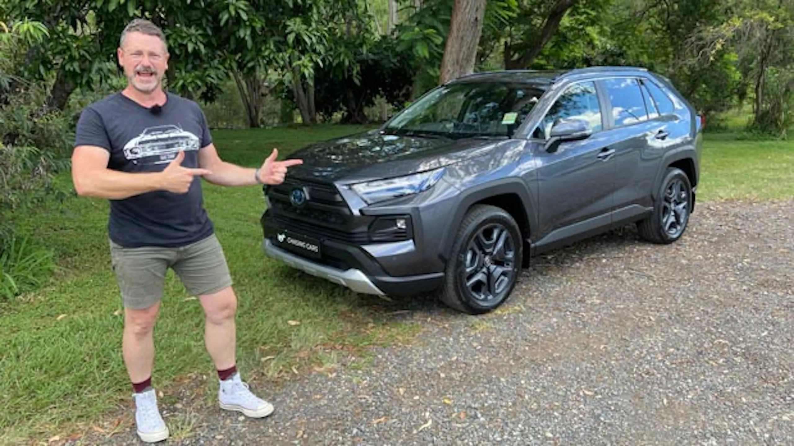 Toyota RAV4 Edge Hybrid 2022 thumbnail