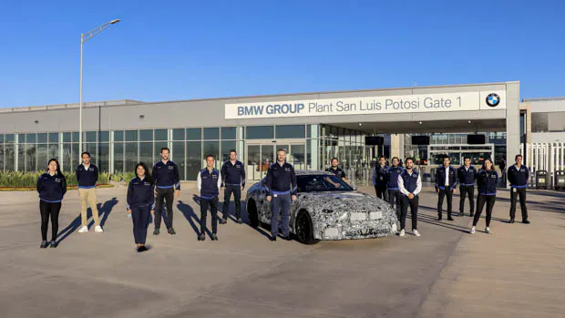 BMW M2 2023: M sports coupe teased with wide screens, will be produced in Mexico