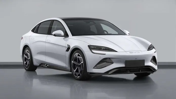 BYD Seal 2022: photos, power, weight and size leaked online ahead of December release date