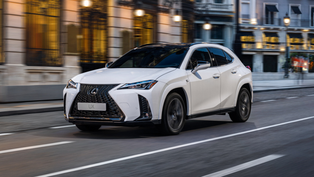 Lexus UX 2023: 12.3-inch touchscreen and more safety equipment for Audi Q3, Mercedes-Benz GLA rival