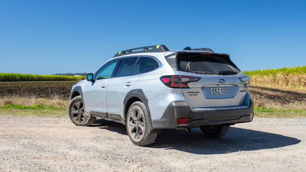 Subaru Outback Sport 2022 silver black-8