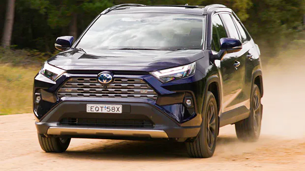 Toytoa RAV4 2022 social
