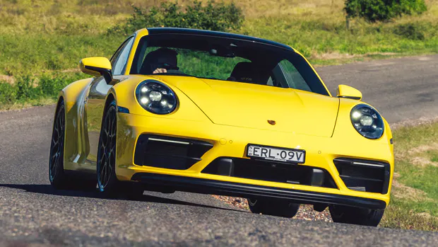 Porsche 911 Carrera GTS manual 2022 review