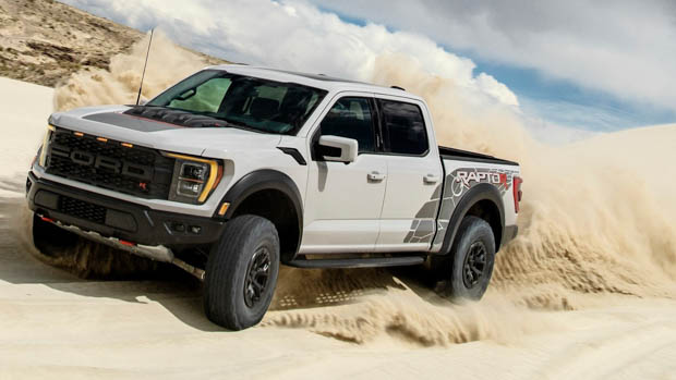 Ford F-150 2023: covers come off the Baja-bashing, high performance Raptor R super truck