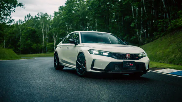 Honda Civic Type R 2023: does it have 243kW of power? Japanese leak suggests specs