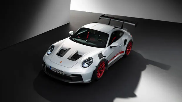 Porsche 911 GT3 RS 2022 top down front