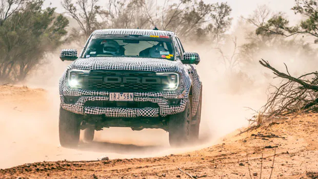 Ford Ranger Raptor 2023 camo off road