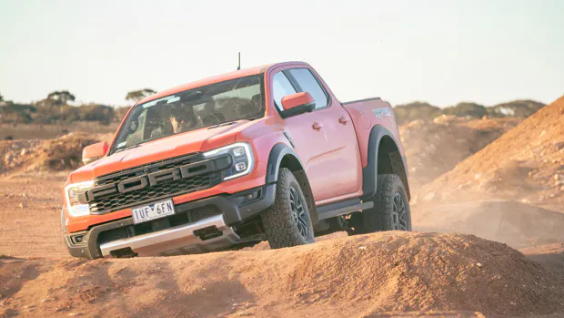 Ford Ranger Raptor 2023 code orange off road
