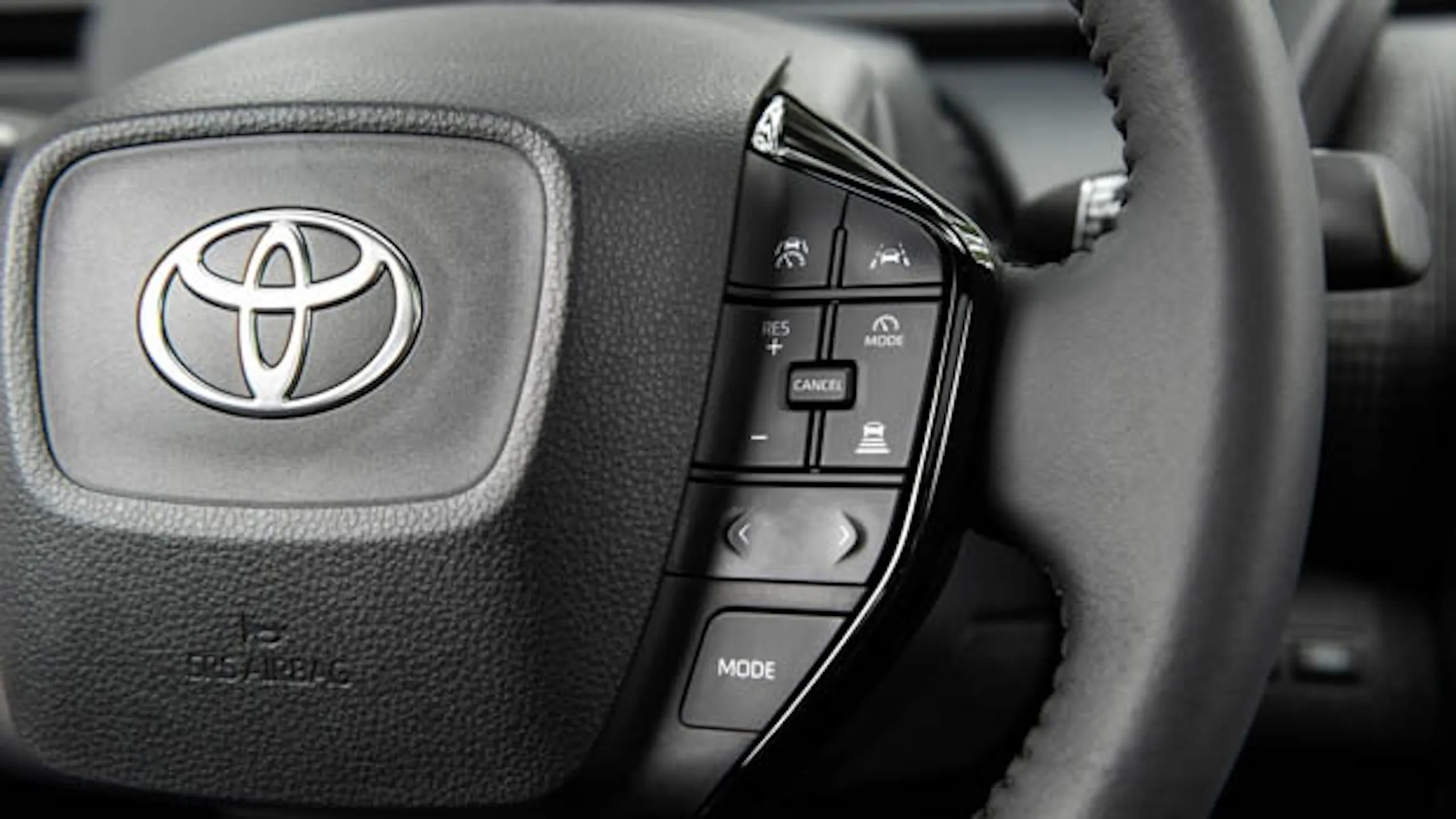 Toyota ranked last by Greenpeace in new decarbonisation study