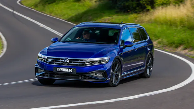 Volkswagen Passat 206TSI R-Line 2022 review