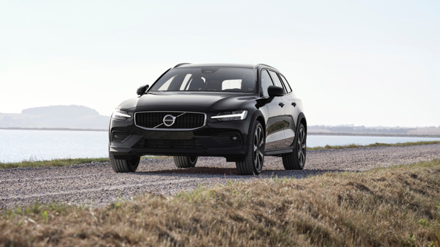 Volvo V60 Cross Country 2022: $3500 price increase for Subaru Outback rival