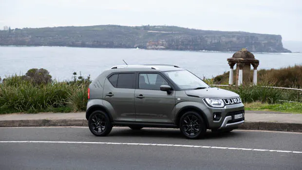 Suzuki Ignis 2022 side shot wide angle