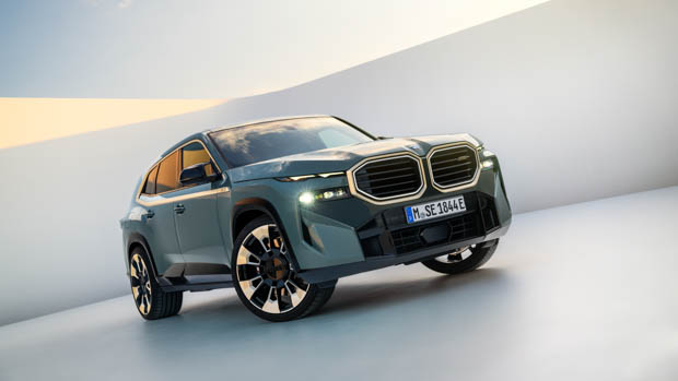 BMW XM 2023: details confirmed with price, power and pics of M’s flagship V8 hybrid SUV!
