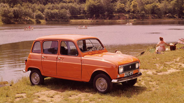 Renault to reveal retro-inspired EV at 2022 Paris Auto Show