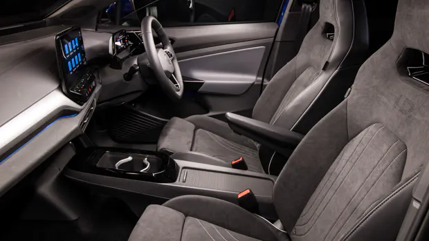 Volkswagen ID4 Pro Performance 2023 front interior