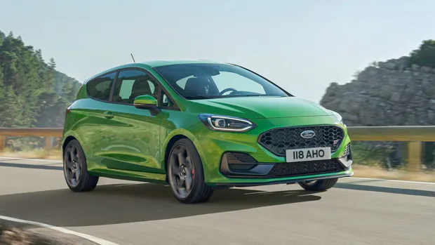 Ford Fiesta ST 2022 green front end