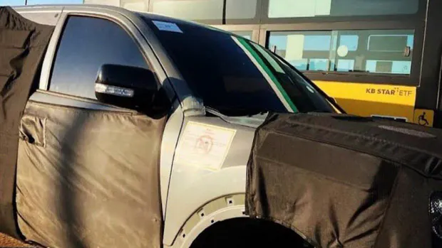 2024 Kia EV ute front 3/4