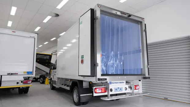 2022 Volkswagen Conversions Crafter fridge truck