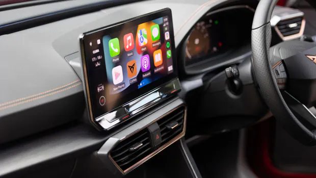 Cupra Formentor VZ 2022 touchscreen