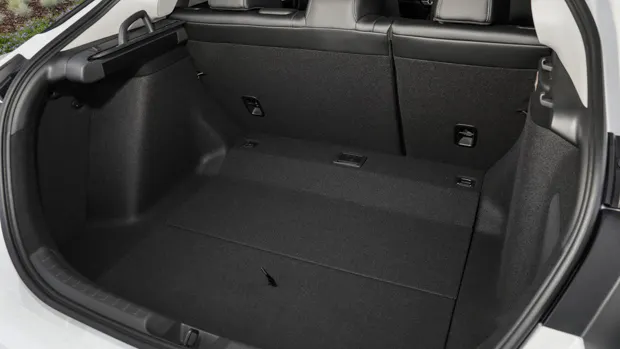 Honda Civic eHEV 2023 interior boot 2