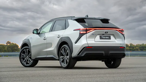 Toyota claims hybrids better for environment than EVs in Australia
