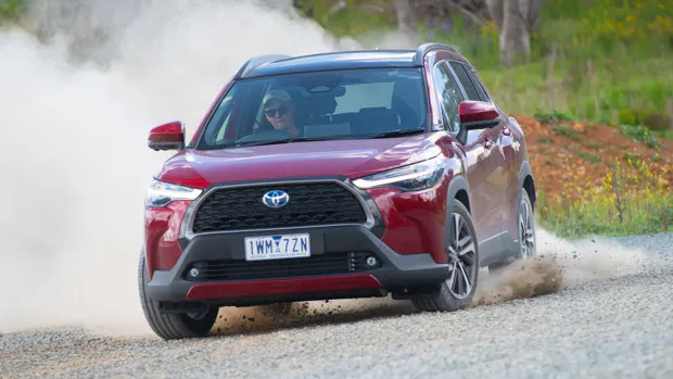 Toyota Corolla Cross Atmos Hybrid AWD 2023 review