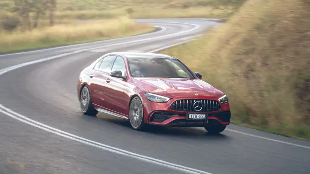 Mercedes-AMG C43 2023 front 3/4 turning