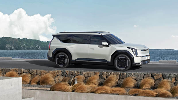 Kia EV9 2023 revealed! Images and details released on new electric three-row SUV