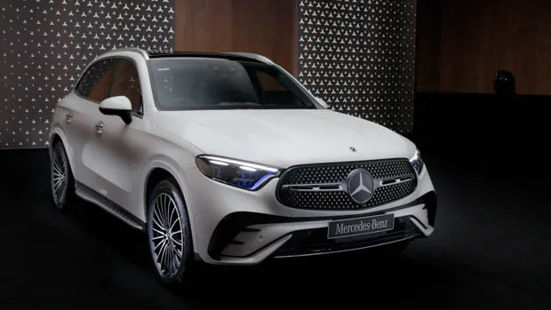 Mercedes-Benz GLC 2023: new-gen SUV arrives in June in a pricier sole variant