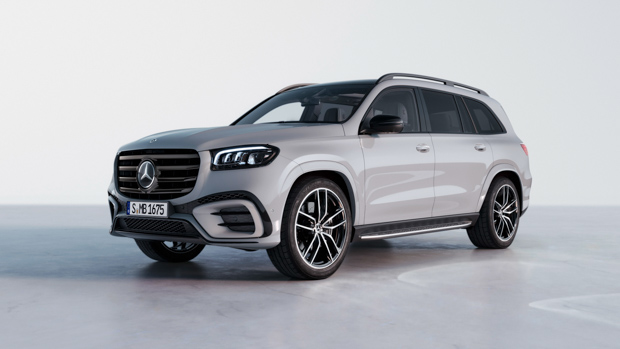 Mercedes-Benz GLS 2023: mild update brings extra kit to BMW X7 rival